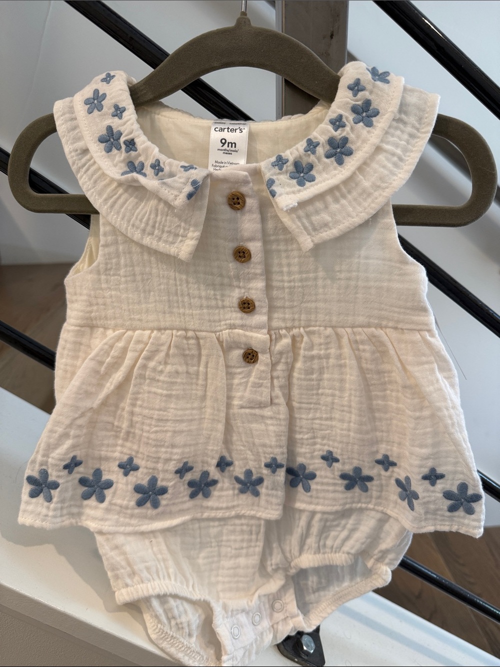 Kids romper with floral collar